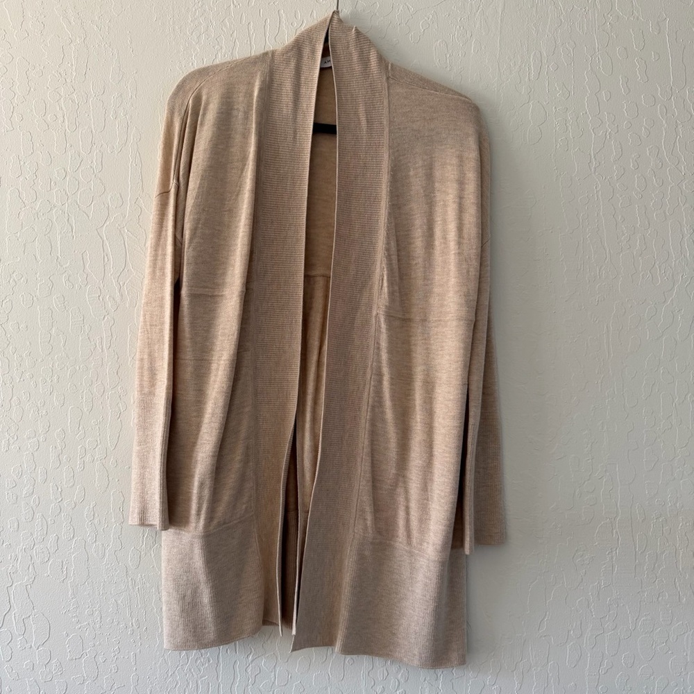 NWT Amour Vert Bailey Women's Cardigan in Oat
